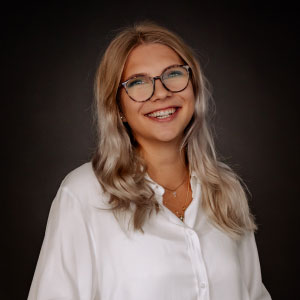 Newo Mitarbeiterfoto Elena Haslinger Newo Mitarbeiterfoto Elena Haslinger